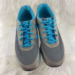 DANSKO SHAYLA ATHLETIC LACEUP SHOES SNEAKERS SIZE 10 WOMAN